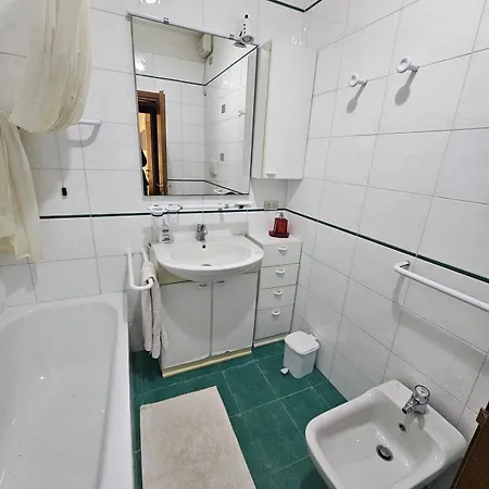 Domus Apolloni Porto Quadro Apartment